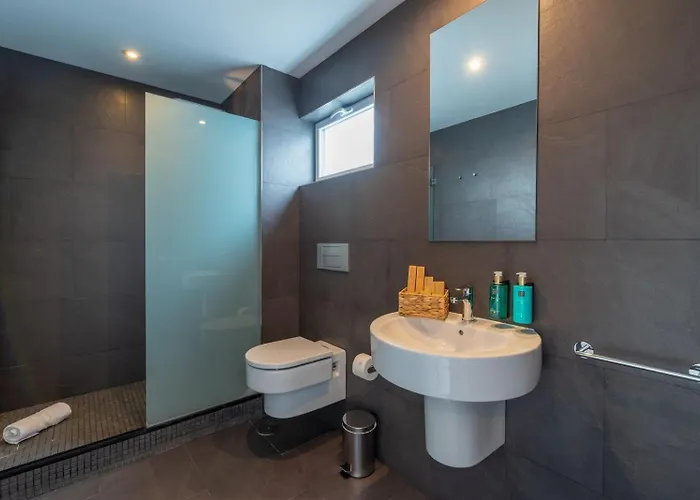 Ereza Royal Deluxe Hoopoe-10 빌라 플라야블랑카